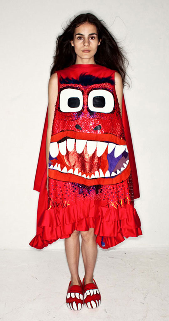 red_monster_dress_bas_kosters